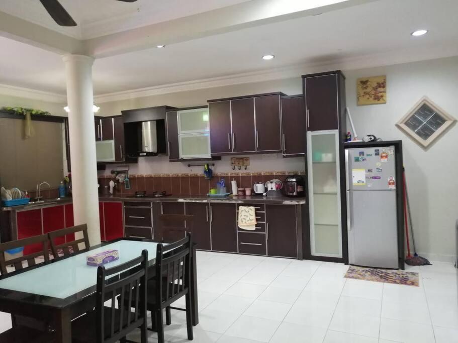 Sri Wang Homestay @ Arau Exterior foto